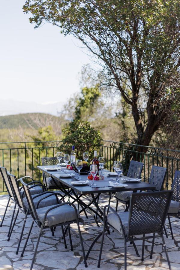 Anemelia By Rodostamo Collection *